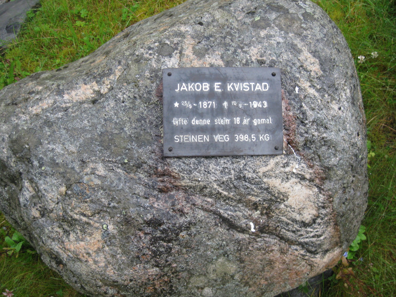 The Jakob Kvistad Stone with its plaque.