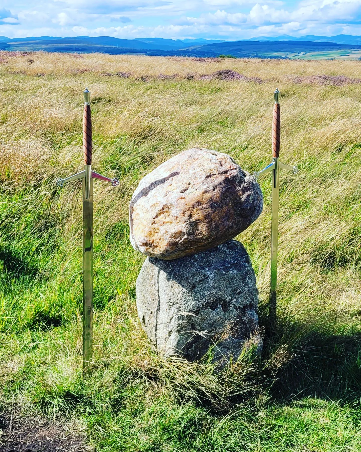 Sheriffmuir stones lead image.